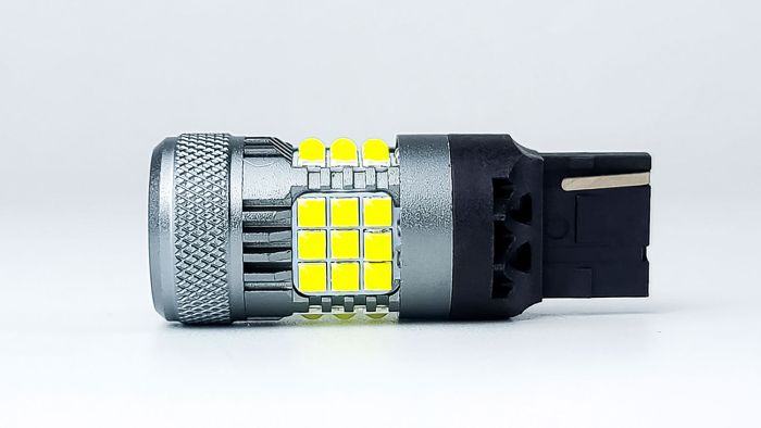 Світлодіоди в габаритні вогні. підсвітку номера та в салон DriveX S25-101 1156-15 12V автомобільні світлодіоди 12В